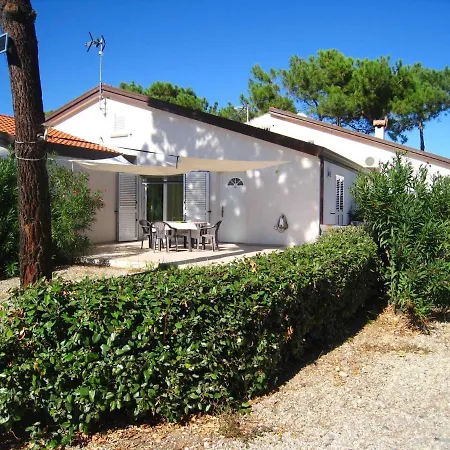 House With 2 Bedrooms In With Furnished Garden And Wifi 50 M From The Casa vacanze